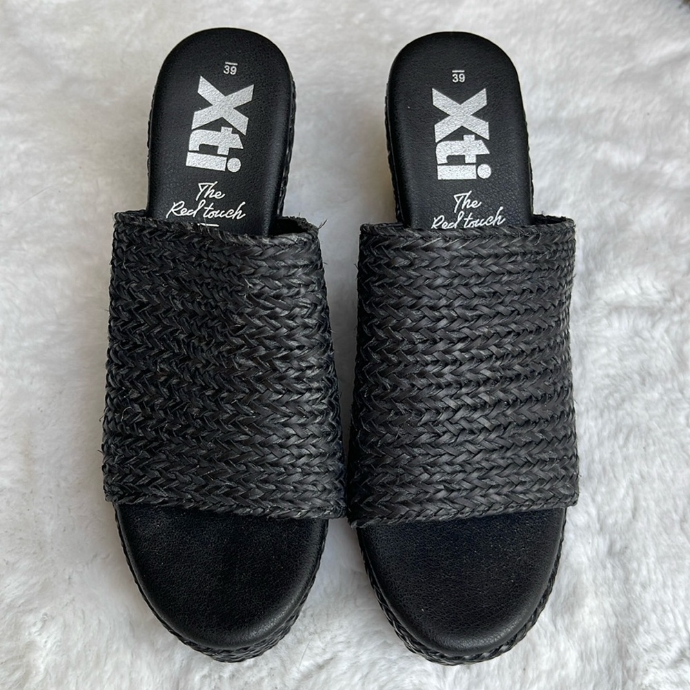 Xti woven mule platform sandals